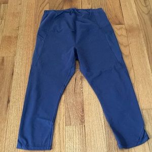 Old Navy Maternity Leggings size medium